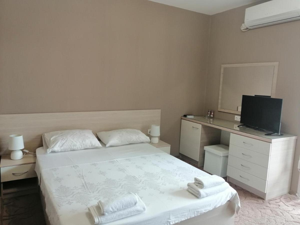 Джорджия Hotel Kiten  Exterior foto