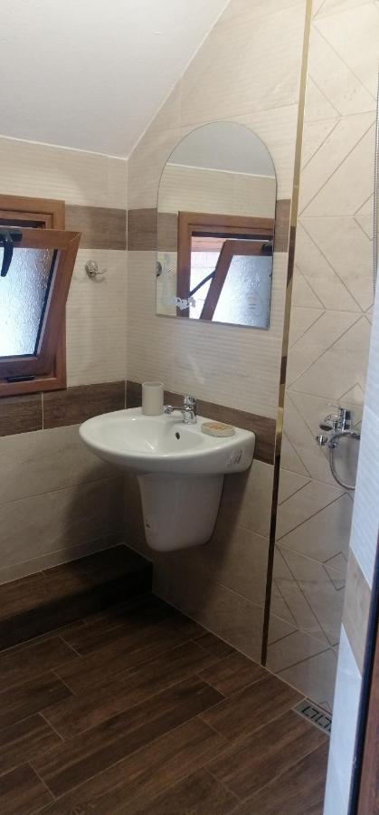 Джорджия Hotel Kiten  Exterior foto