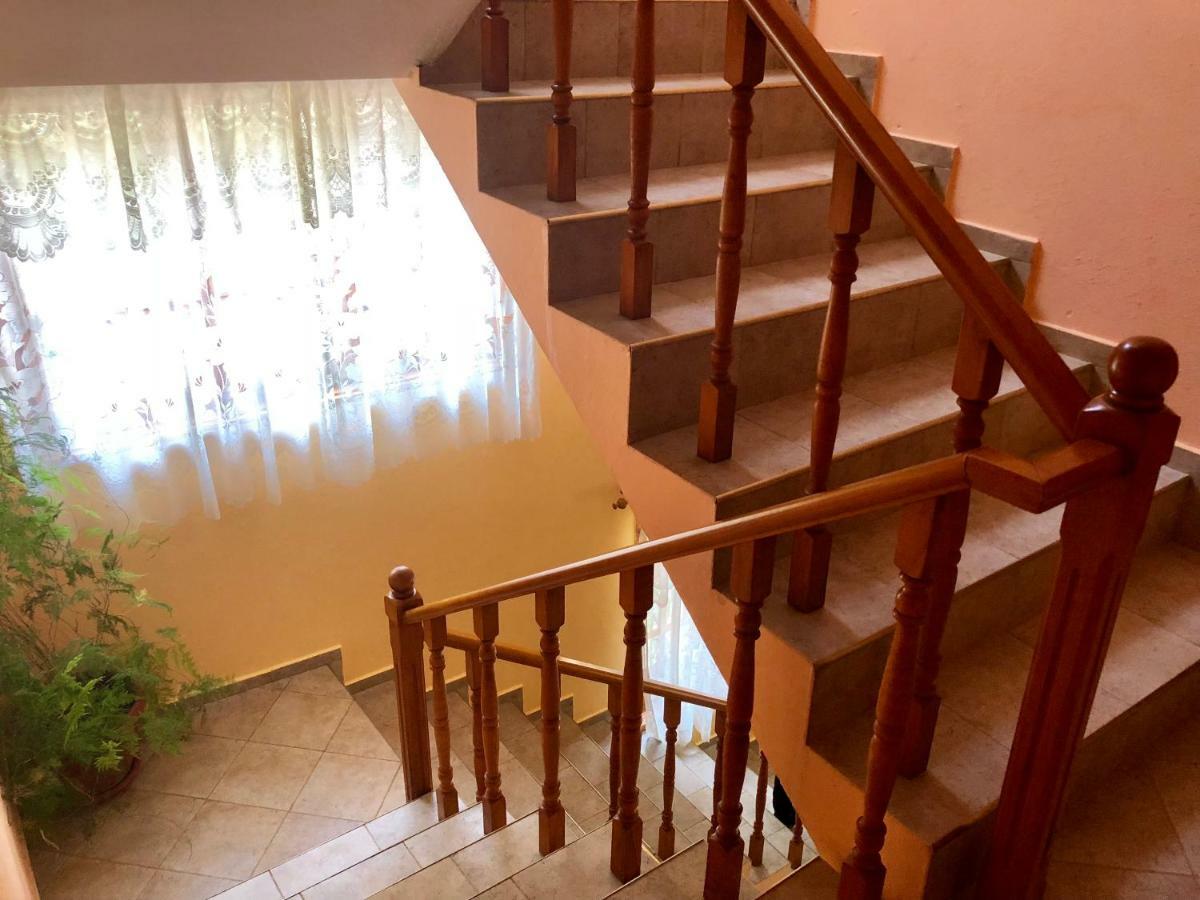 Джорджия Hotel Kiten  Exterior foto